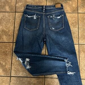 AE mom jean- size 8